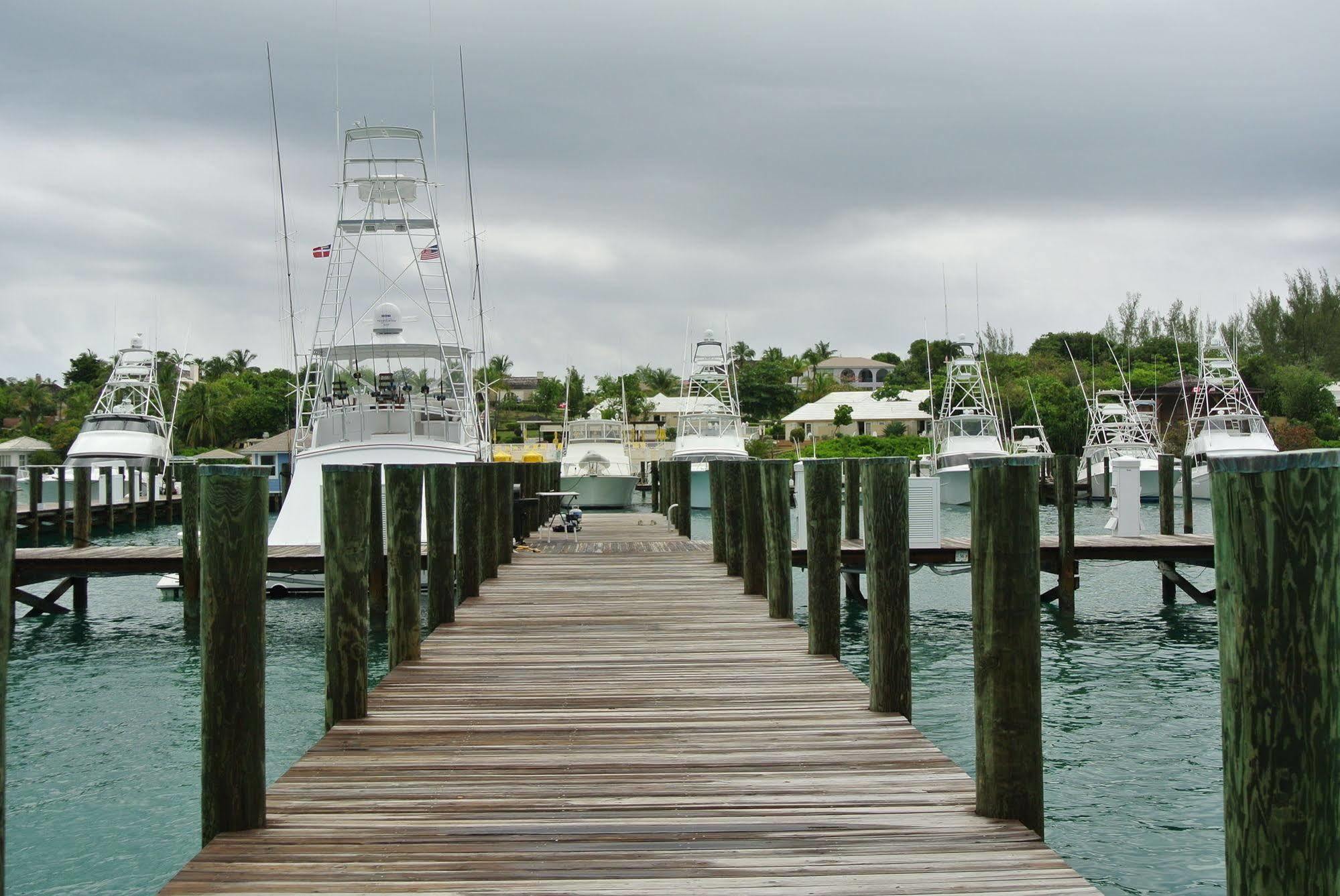Romora Bay Resort & Marina Dunmore Town Exteriér fotografie