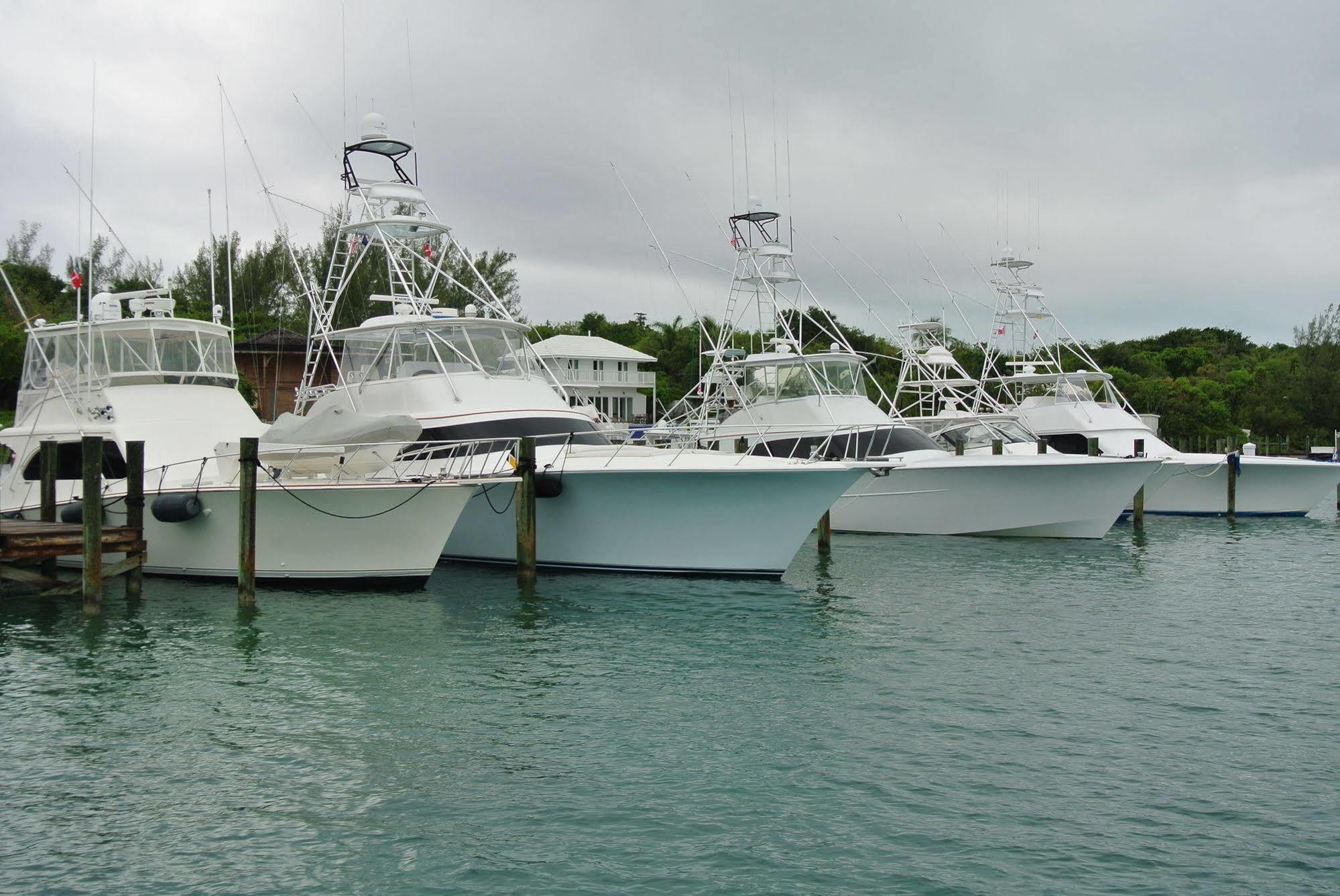 Romora Bay Resort & Marina Dunmore Town Exteriér fotografie