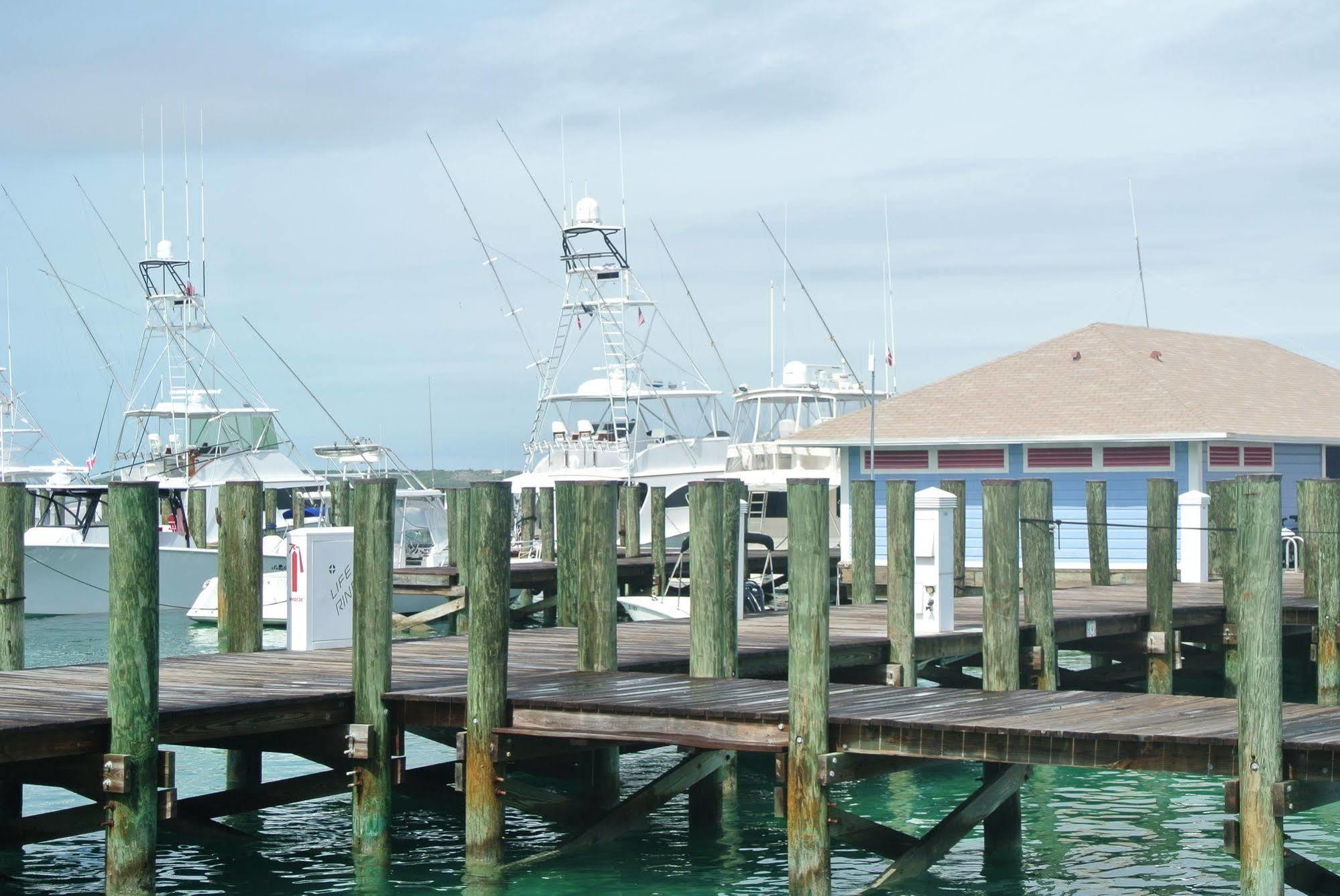 Romora Bay Resort & Marina Dunmore Town Exteriér fotografie